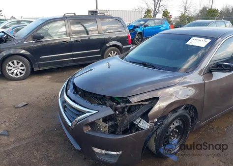 2013 Nissan Altima 2.5 from USA, damaged, VIN 1N4AL3AP6DC140606